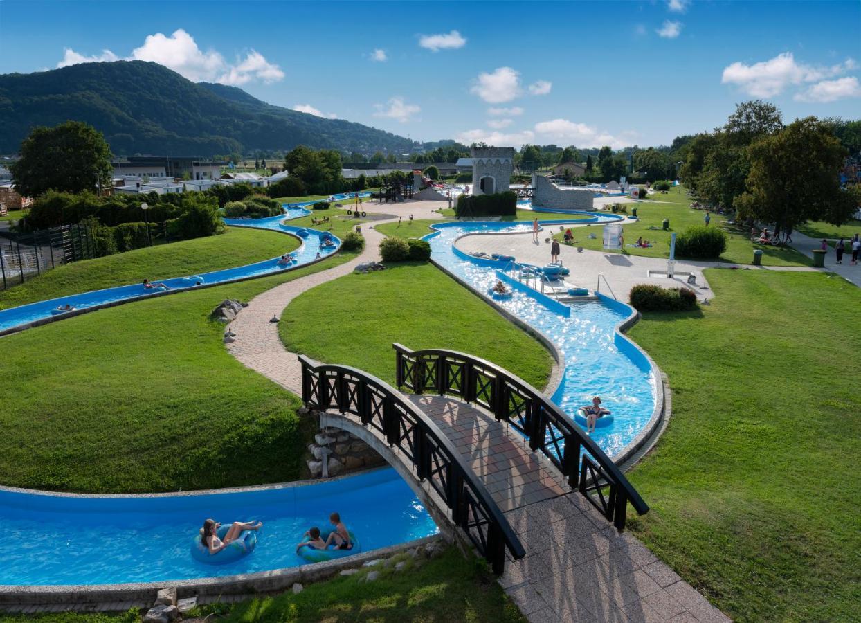 Terme Village - Mobile Homes Catez ob Savi Exterior foto